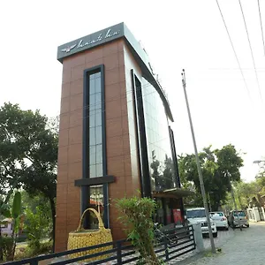 Innate Hotel Alwaye